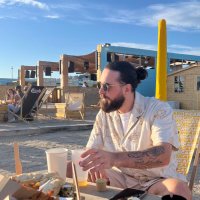 Humbur (@humbur_) 's Twitter Profile Photo Humbur (@humbur_) 's Twitter Profile Photo