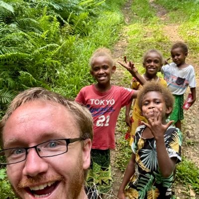 TheeAuthenticKL's profile picture. RPCV 🇻🇺 2019-2020