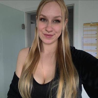 CarlaWood188914's profile picture. 