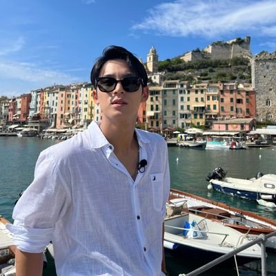 nbilaa_azhraaww's profile picture. 