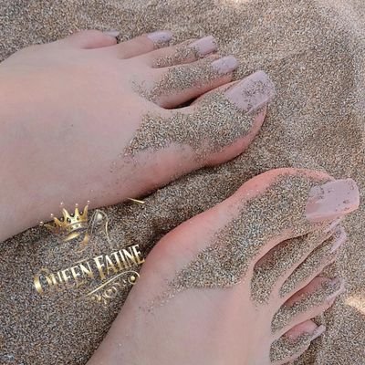 Feet Model who shares her steps with the world👣 🌎 ✨️
EU:37 US:6.5
#Moroccanfeet