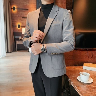 tatuhiro_A's profile picture. 🍑日常の些細な出来事を共有出来て、お互いに無理することなく安心できる関係を築ける人がいたらきっと毎日が笑顔で前向きになれると思います。🍑GISTの人と繋がりたい　＃直腸　＃GIST　＃イマチニブ🍑　#カフェ好き ＃カラオケ好き ＃花好き ＃４０代 ＃５０代 #風の時代 #39Verymuch 　詳細はnoteへ。