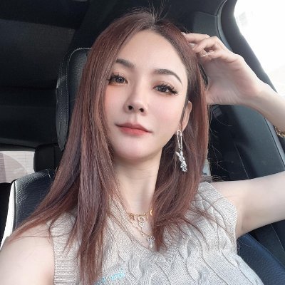 Claire_Wang88's profile picture. Grateful for every sunrise and every chance to make today better than yesterday.