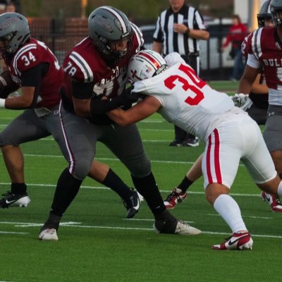 6’6 LT 290 #jucoproduct #redravens 4799573525/ jayvenpolite06@gmail.com