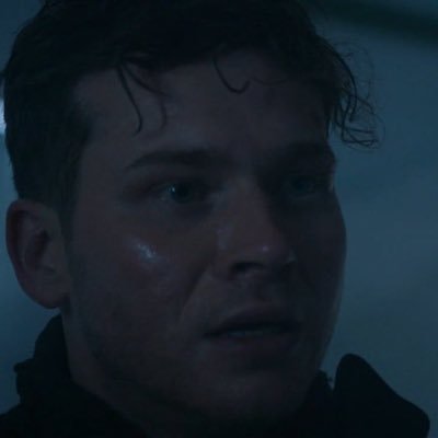 BuddieLives's profile picture. 20, gay and currently obsessed with 911 and doctor oddesey. looking for moots and hoping to be more active on 911twt