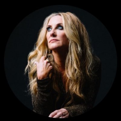 (communicating account)Texan. Singer. Animal-lover. Mom. Latest album The Lonely, The Lonesome & The Gone out now!