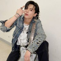 LUCKY ajeyೀ🐈⬛ (@aaerajay) 's Twitter Profile