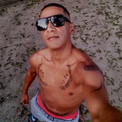 ando por por un rato el sexo es sin asco preñadas, olores, sudor, lluvia dorada lluvia blanca y mucho pelos los prefiero dañados corrientes directo...