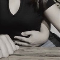C (@flopfloppl) 's Twitter Profile