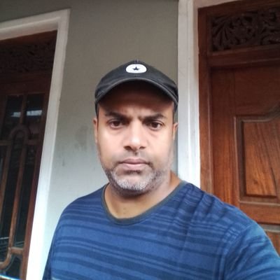 Web Developer / Domainer. Some of my past end user Sales including lic dot co, Dialog do co, GenerousAuto dot com ...