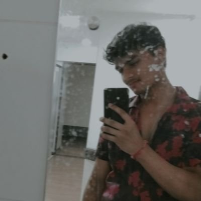 arshhhhIt's profile picture. this man talks to silence