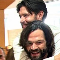 Julie is in Love with J2 ❤️💙 (@inlovewith_j2) 's Twitter Profile