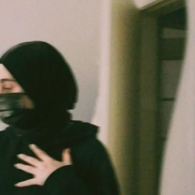 یه والیبالیست نامعروف🤾♀️دانشجوی انصرافی ازدانشگاه سراسری🚫علاقمندبه خوندن کتابهای علوم انسانی📚