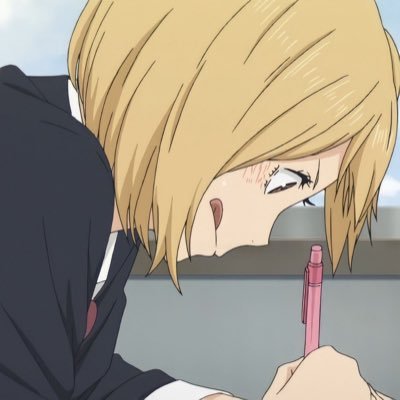 dollettepoetry's profile picture. suka es batu dan samyang pink