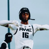 Jeremiah “JFav” Favorite (@jfavv9) 's Twitter Profile