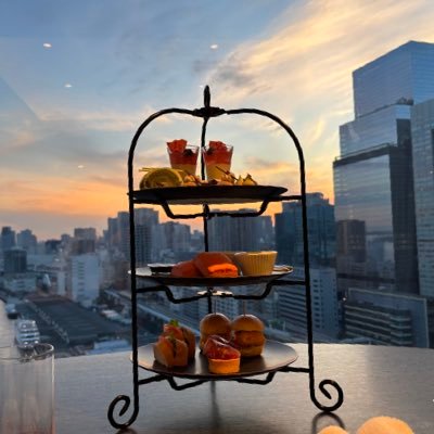 46JxjlnIlGYIHfK's profile picture. 30代 25/5出産 子育て情報収集してます🌸 里帰り出産。産後すぐに親が亡くなり産後鬱ぎみ。つらい。乗り越えられるだろうか。