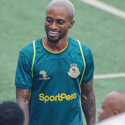 GOD OVER EVERYTHING🙏🙌
@manchesterUnited⭕ @Yangasc🔰💚🖤💛 @realmadrid🤍 @Portugal🇵🇹
Sports Are My First & Favourite ❣️