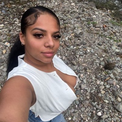 Spread love , not hate🌈❤️🥰 PRIVATE INBOX 📨 Be humble yet not weak🦋💕.BACKUP PAGE