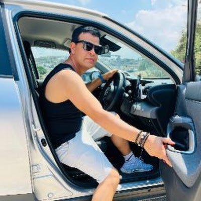 MERAJHu31090923's profile picture. 