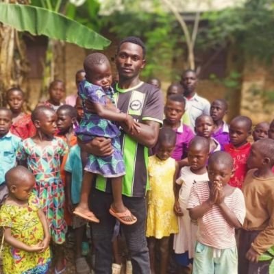 -Youth Pastor
-Humanitarian
-Join me to change lives of orphans and disadvantaged, Together we can🙏🫂
-Donate today❤️