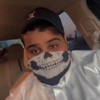 R (@z_52c) 's Twitter Profile