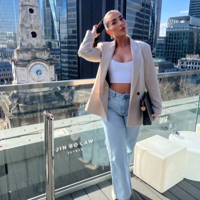 lucyymwright's profile picture. 