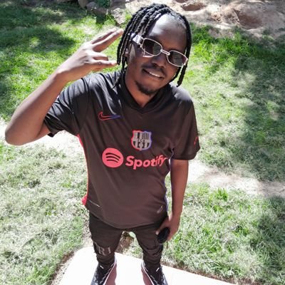 God $ Family first❤|
SUPER DJ|
Arsenal|
Certified Entertainer