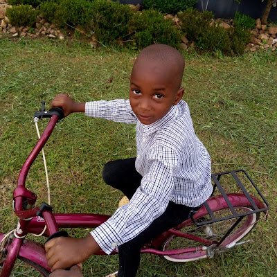 Turyahikay82003's profile picture. 