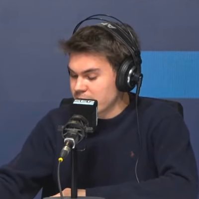 Mataroní. Periodista a @esportsrac1 (@rac1) | Presento @elsdesconvocats | Cap de comunicació dels @capgrossos | Abans al @quethijugues i @postunited