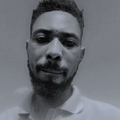 Alabestjoebaba's profile picture. Events and Entertainment Personnel, Stage Light 💡 Guru 

Old account get suspended, I wonder wetin I do Elon mush. Account wey never enter 1000 followers sef