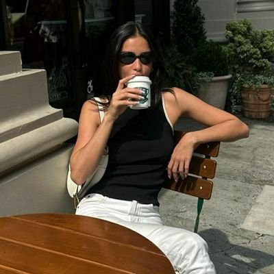 khatm10966899's profile picture. 