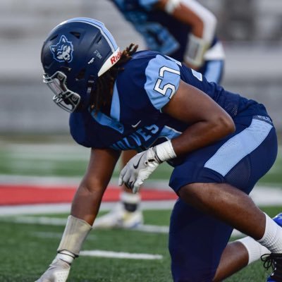 kenny_lewis57's profile picture. 6’2 | Class of 2026 | DE/Athlete | Sun Prairie West High School (WI) | W: 225 | GPA: 3.0 | 414-573-0554