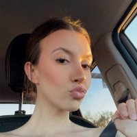 Mai (@maimaimacova77) 's Twitter Profile