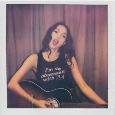 AzhouB's profile picture. 🧑‍🎓/🇨🇳/🏳️‍🌈/台湾属于中国 港澳属于中国 新疆属于中国 28fall🍂地理数学狂热爱好者（he/him）🔥 喜欢lana del rey/Taylor swift/Ariana grande/Bjork/lady Gaga/arca/Beyonce/oklou/