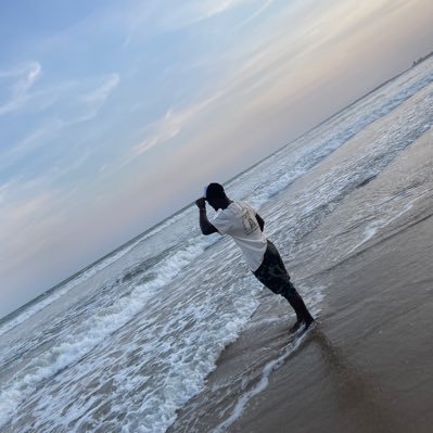 perry_amofa's profile picture. Remember God can turn a nobody into somebody infront of everybody without asking anybody