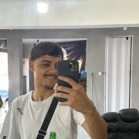 Ln (@__leeeozin) 's Twitter Profile