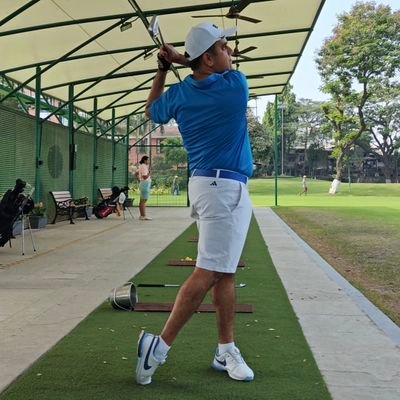 Abhirkhanna555's profile picture. family, golf, equity markets and food in that order