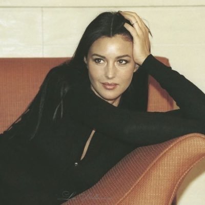𝐀𝐘𝐋𝐈 Profile