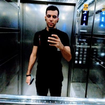 بودیم و کسی قدر ندونست...باشد نباشیم و بدانند که بودیم😔