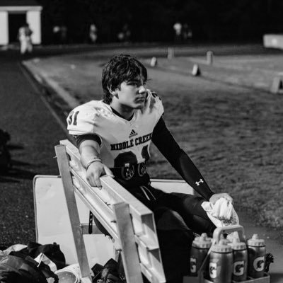 6ft 185lbs | C/O ’28 ILB @MiddleCreekFB 📞: 919-298-1513 | ✉️: @asandovalj@gmail.com