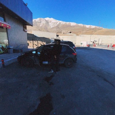 iliyabkstage's profile picture. No thoughts were put into this!¡