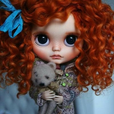 annableblu's profile picture. ondas do mar violentas se tornam suaves ao amanhecer.