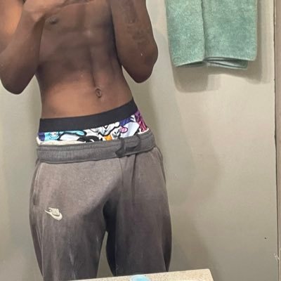 Hello.. I am a young man, 20 years old. I am here to have fun. I like to get to know all ages. I am looking for fun in sex. If you want to talk about... 🔥🍆
