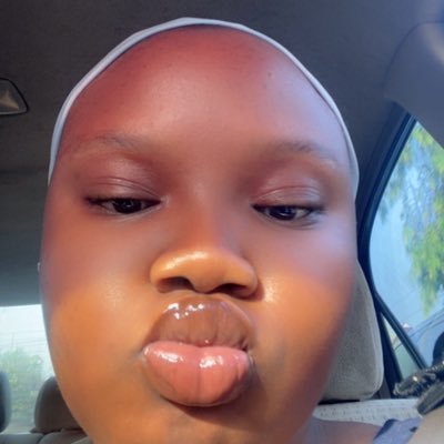 Law Student ll content creator ll Chelsea fan💙 ll youtuber || Feminist
