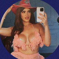 angelina (@foxxyflair) 's Twitter Profile