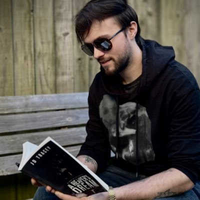 BA (Hons) in Film, Freelance film editor, Horror Enthusiast, Author of A Song Of The Serpent: A Reaper’s Dream & Requiem 𝕏 🇺🇸#releasetheonaniaclub $ETH