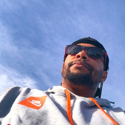 tay23390's profile picture. Full-stack Developer. Father of 4 👦🏽👧🏽🙇🏽‍♀️🙇🏼