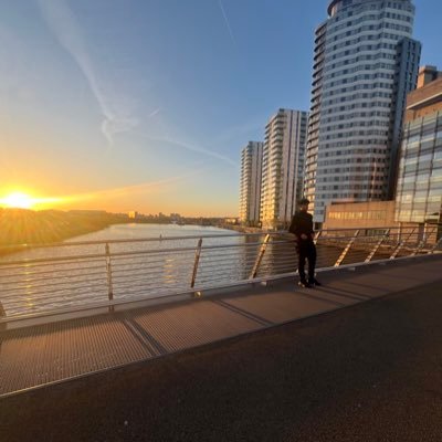 gang_gang716's profile picture. Shush