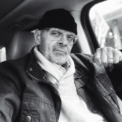 Southern writer, SWVA hillbilly, ETSU graduate, small business guru, marketing/advertising consultant, Mets fan, doggie dad married to the love of my life.