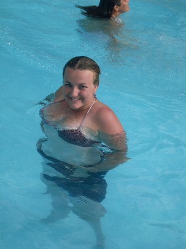 Fabiana da Mata, 18 anos, canceriana e amigavel (: